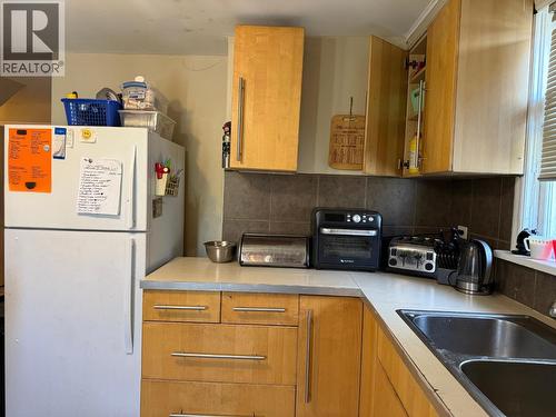 954 Glover Road, Trail, BC - Indoor Photo Showing Kitchen With Double Sink