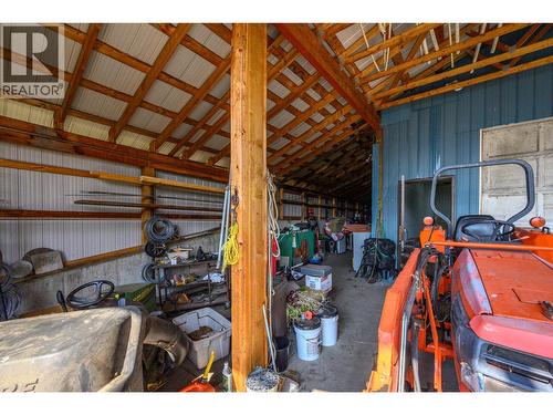 7850 Old Kamloops Road, Vernon, BC - Indoor Photo Showing Garage