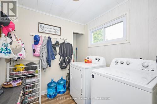 349 Bassett Avenue, Fort Erie (Lakeshore), ON - Indoor Photo Showing Laundry Room