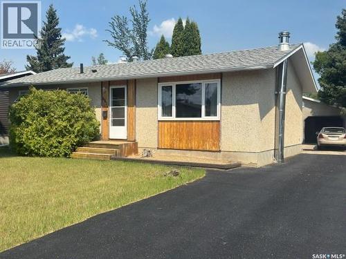 8921 19th AVENUE  North Battleford, SK S9A 2V8