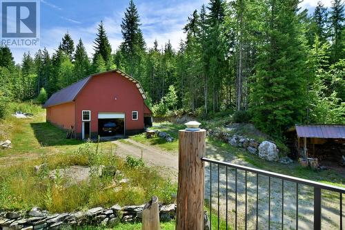 3740 Cameron Road, Eagle Bay, BC - Outdoor
