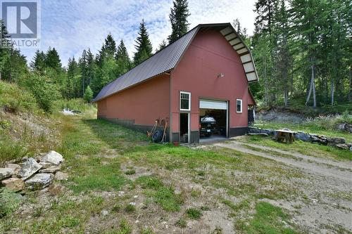 3740 Cameron Road, Eagle Bay, BC - Outdoor