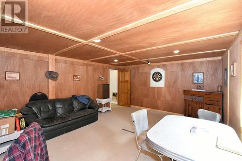 3740 Cameron Road, Eagle Bay, BC - Indoor