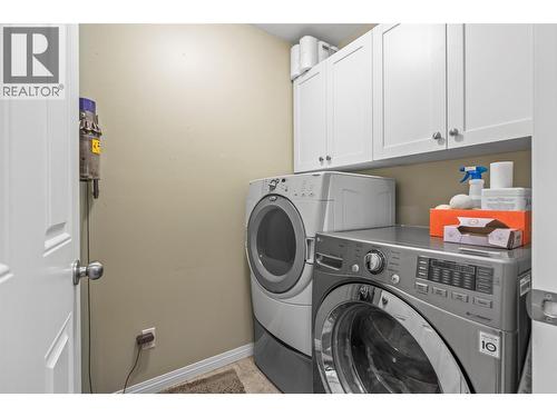 2907 Gyp Road, Falkland, BC - Indoor Photo Showing Laundry Room