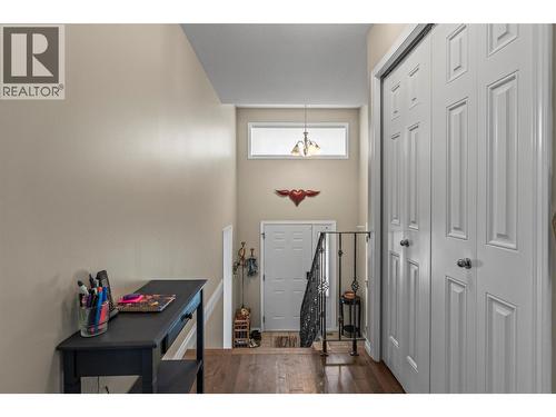 2907 Gyp Road, Falkland, BC - Indoor Photo Showing Other Room