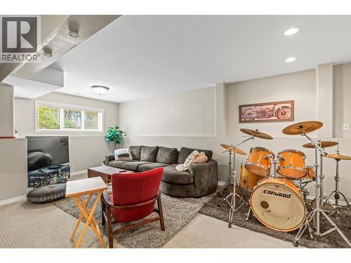 2907 Gyp Road, Falkland, BC - Indoor