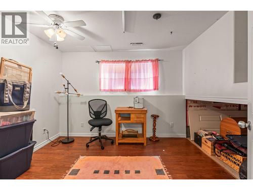 2907 Gyp Road, Falkland, BC - Indoor