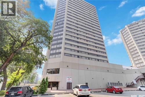 2460 424 Spadina Crescent E, Saskatoon, SK - Outdoor With Facade
