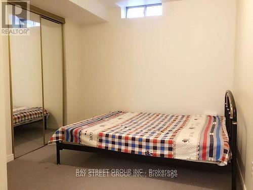 Bsmt - 1720 Village View Place, Mississauga, ON - Indoor Photo Showing Bedroom