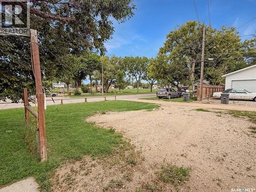 239 8Th Avenue Ne, Swift Current, SK - Outdoor