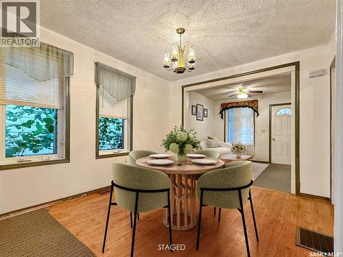 239 8Th Avenue Ne, Swift Current, SK - Indoor Photo Showing Dining Room