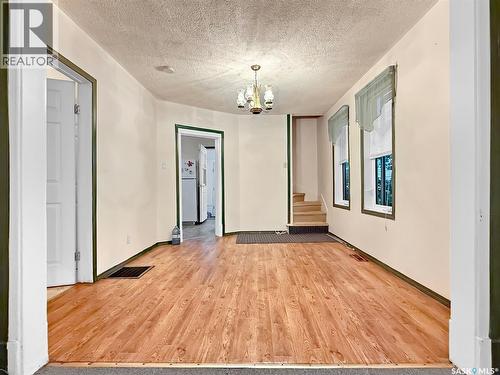 239 8Th Avenue Ne, Swift Current, SK - Indoor Photo Showing Other Room