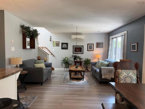 4 62 Western Point Lane, East Uniacke, NS 