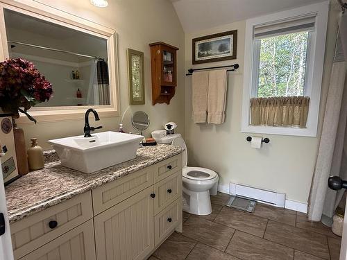 4 62 Western Point Lane, East Uniacke, NS 