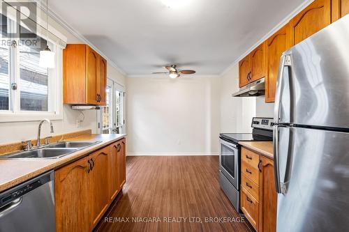 57 Lorne Street, St. Catharines (E. Chester), ON - Indoor Photo Showing Kitchen With Double Sink