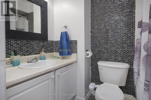 34 - 2700 Battleford Road, Mississauga, ON - Indoor Photo Showing Bathroom