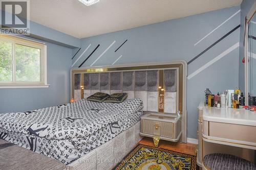 34 - 2700 Battleford Road, Mississauga, ON - Indoor Photo Showing Bedroom