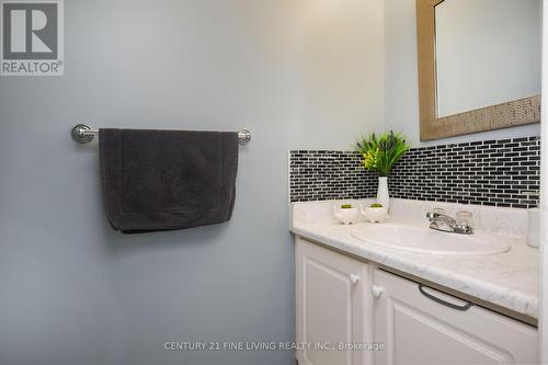 34 - 2700 Battleford Road, Mississauga, ON - Indoor Photo Showing Bathroom