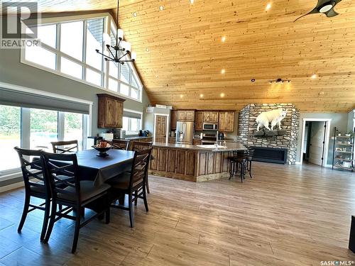 2 Derby Lane, Big Shell, SK - Indoor Photo Showing Dining Room