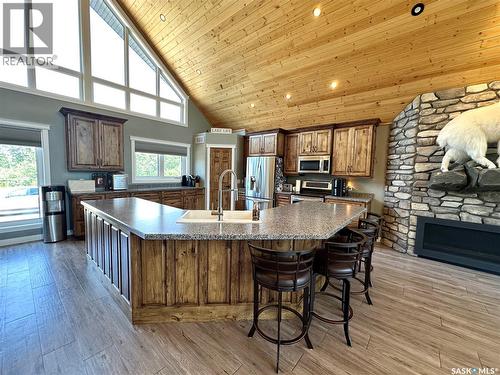 2 Derby Lane, Big Shell, SK - Indoor Photo Showing Kitchen With Double Sink With Upgraded Kitchen