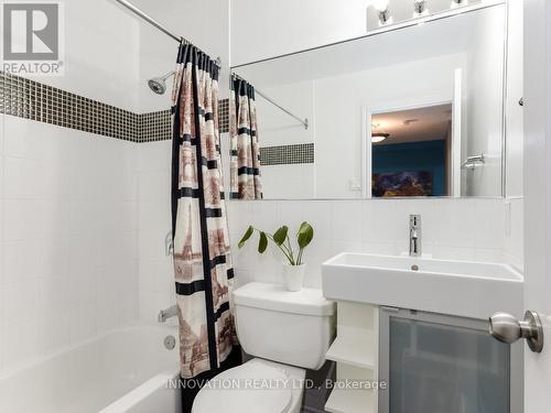 224 - 12 Corkstown Road, Ottawa, ON - Indoor Photo Showing Bathroom