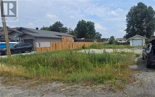 4432 Park, Sudbury, ON 