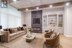 293 MUTUAL STREET  Toronto, ON M4Y 1X6