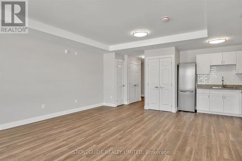 603 - 555 Bonaccord Street, Peterborough (Town Ward 3), ON - Indoor Photo Showing Kitchen With Double Sink