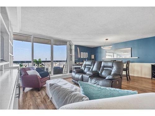 2403-323 Colborne Street, London, ON 