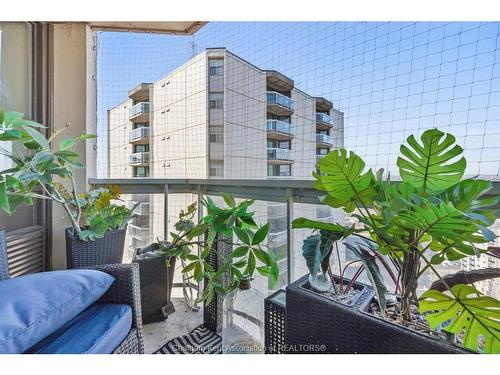 2403-323 Colborne Street, London, ON 