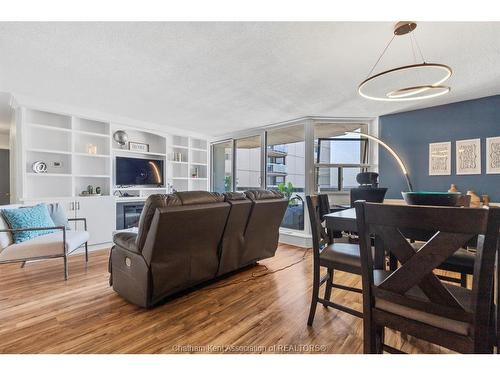 2403-323 Colborne Street, London, ON 