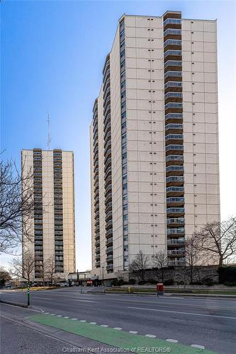 2403-323 Colborne Street, London, ON 