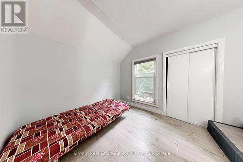 280 Cannon Street E, Hamilton, ON - Indoor Photo Showing Bedroom