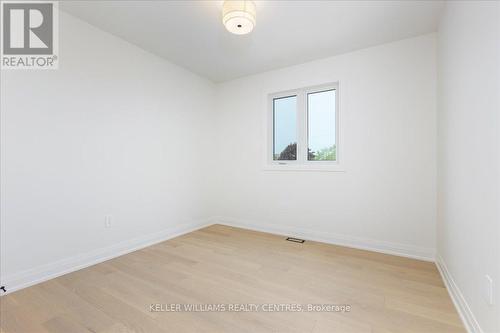 147 Lake Drive E, Georgina, ON - Indoor Photo Showing Other Room