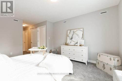 169 Styles Drive, St. Thomas, ON - Indoor Photo Showing Bedroom