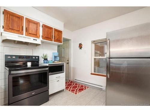 60 Elm St, Moncton, NB 