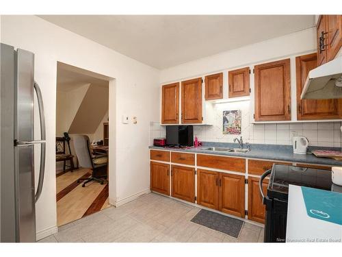 60 Elm St, Moncton, NB 