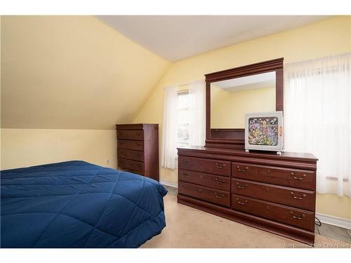 60 Elm St, Moncton, NB 