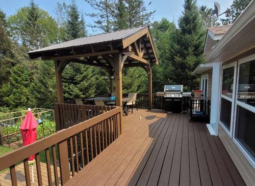 Terrasse - 122 Ch. Renaud, Val-Des-Bois, QC - Outdoor With Deck Patio Veranda With Exterior