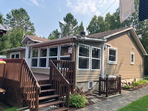 Terrasse - 122 Ch. Renaud, Val-Des-Bois, QC - Outdoor