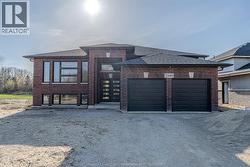2588 MAYFAIR  Lasalle, ON N9J 2M6