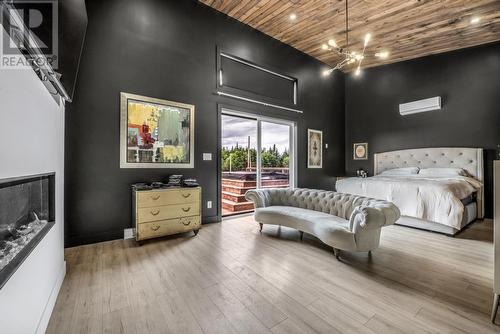 46 Middle Ledge Drive, Logy Bay, NL - Indoor