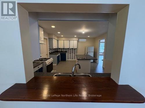 24-26 Spruce Drive, Temagami, ON - Indoor