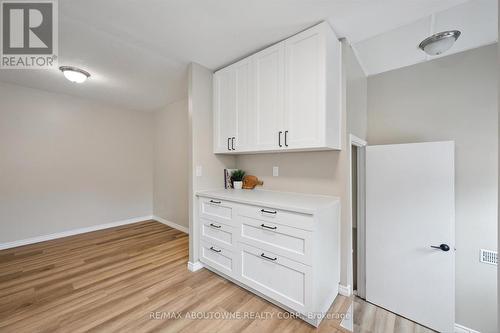 1370 Roylen Road, Oakville, ON - Indoor Photo Showing Other Room