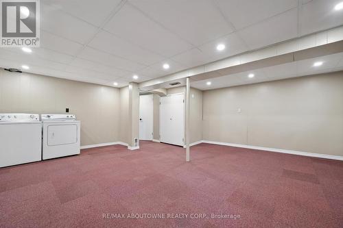 1370 Roylen Road, Oakville, ON - Indoor Photo Showing Laundry Room