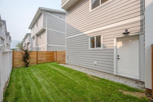 107-770 Argyle Street, Penticton, BC - Outdoor With Exterior