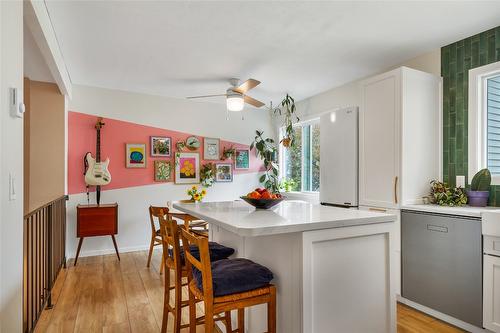 21-1985 Burtch Road, Kelowna, BC - Indoor