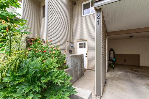 21-1985 Burtch Road  Kelowna, BC V1Y 4B4