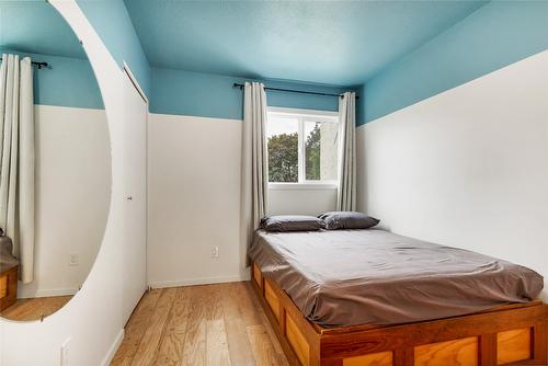 21-1985 Burtch Road, Kelowna, BC - Indoor Photo Showing Bedroom