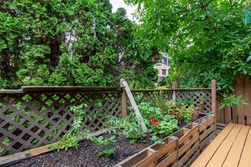 21-1985 Burtch Road, Kelowna, BC - Outdoor